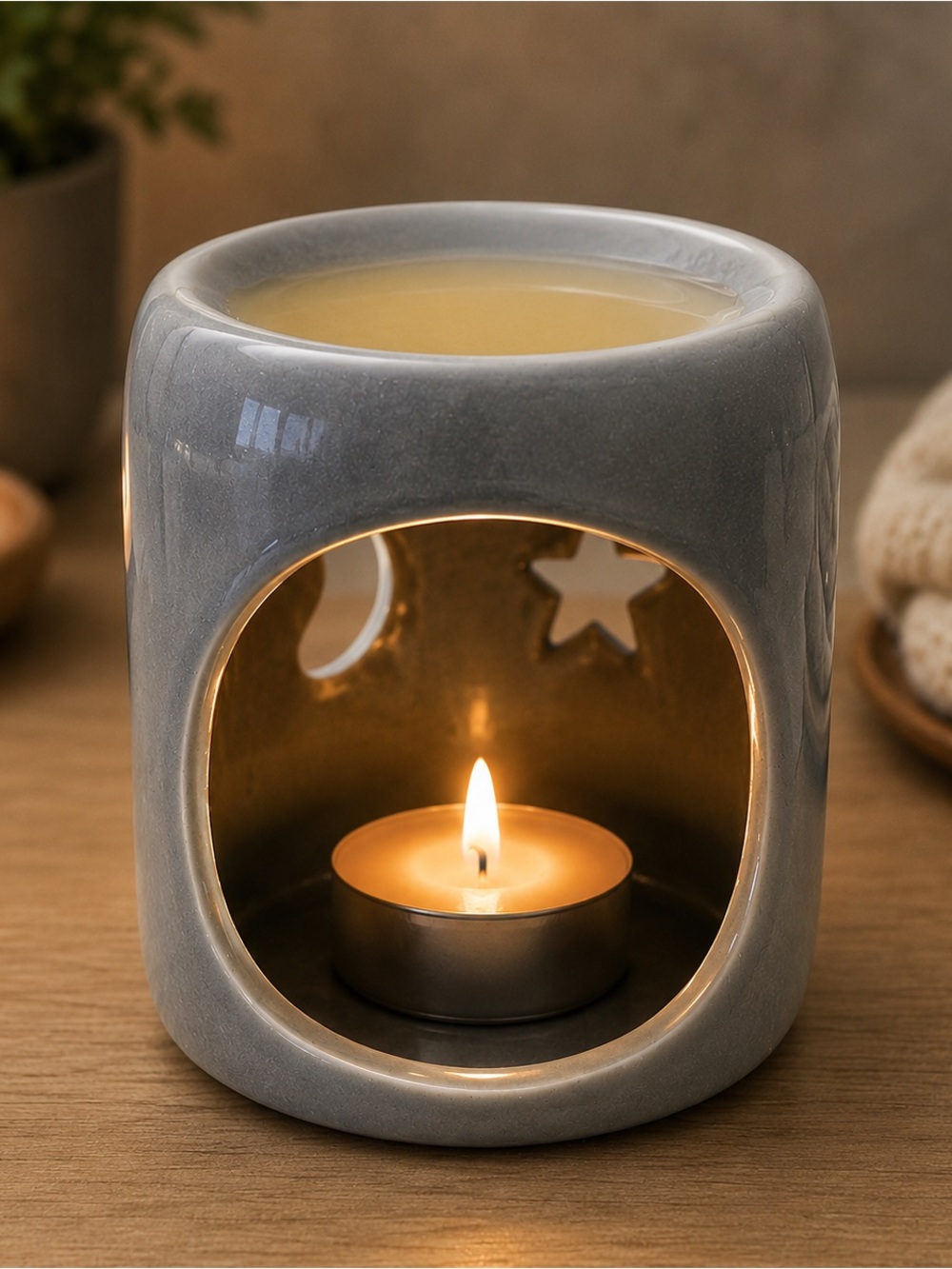 Ceramic Candle Oil or Wax Tea Light Warmer in Light Blue